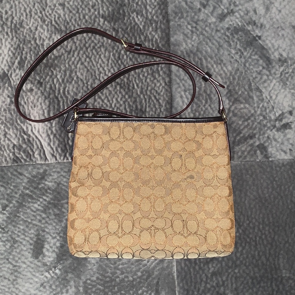 Coach handbag - Picture 2 of 8